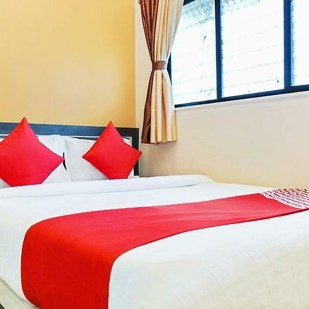 Oyo 29634 Hotel Navalai Pride Ratnagiri Ngoại thất bức ảnh