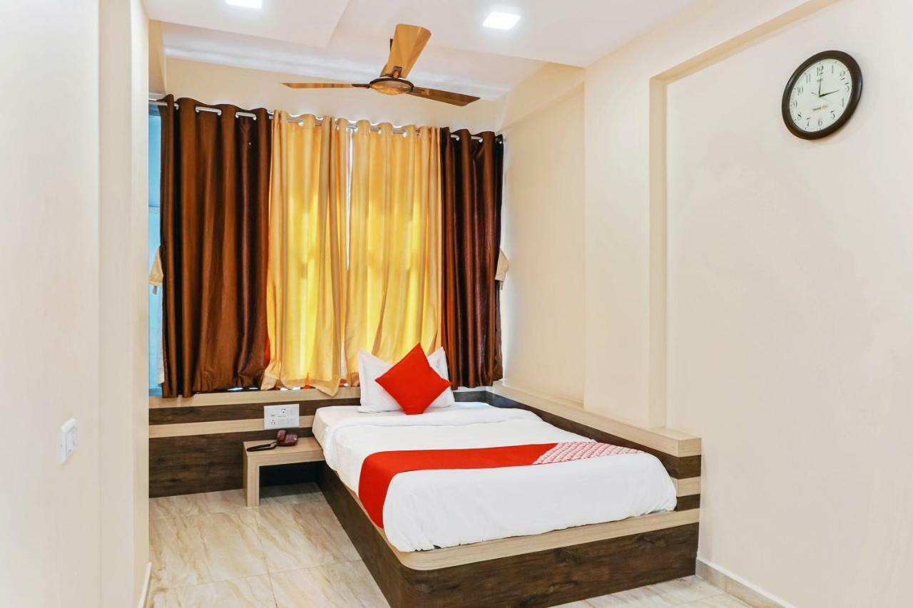 Oyo 29634 Hotel Navalai Pride Ratnagiri Ngoại thất bức ảnh